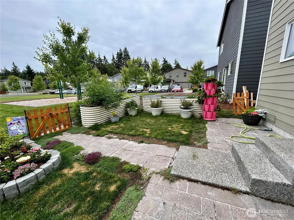 1275 Etna Place SE Port Orchard WA 98366