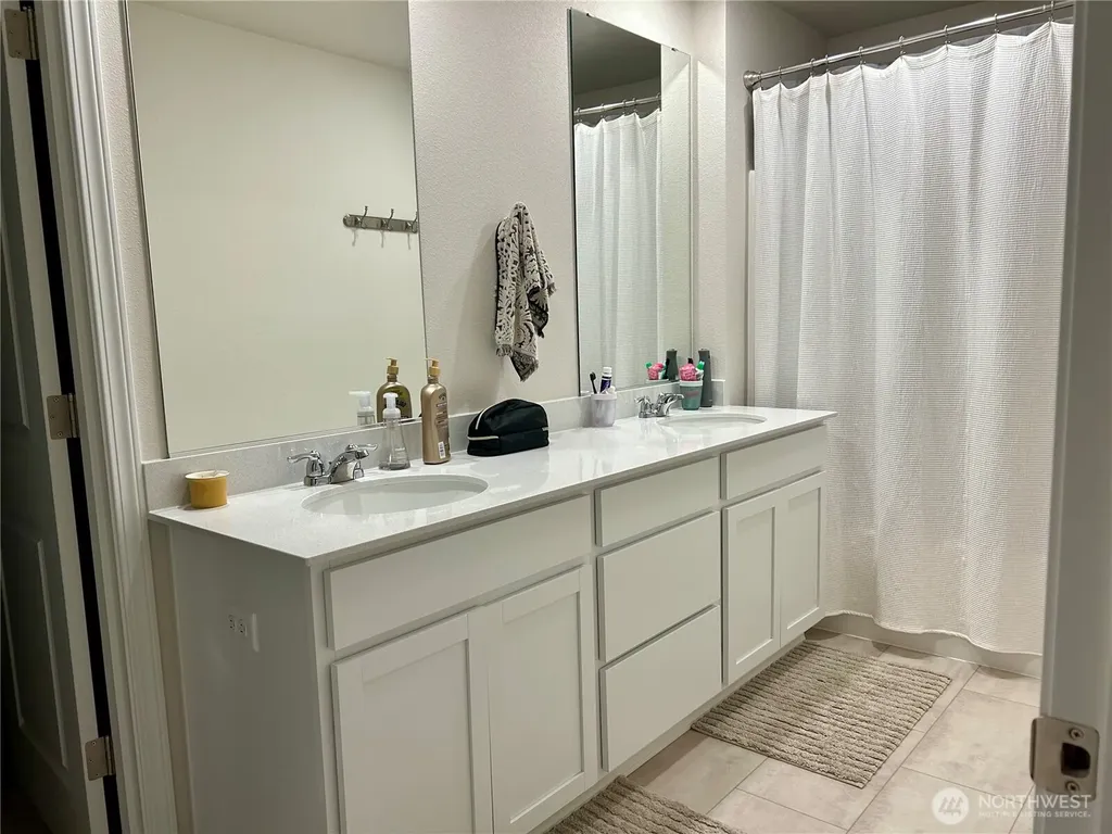 1275 Etna Place SE Port Orchard WA 98366