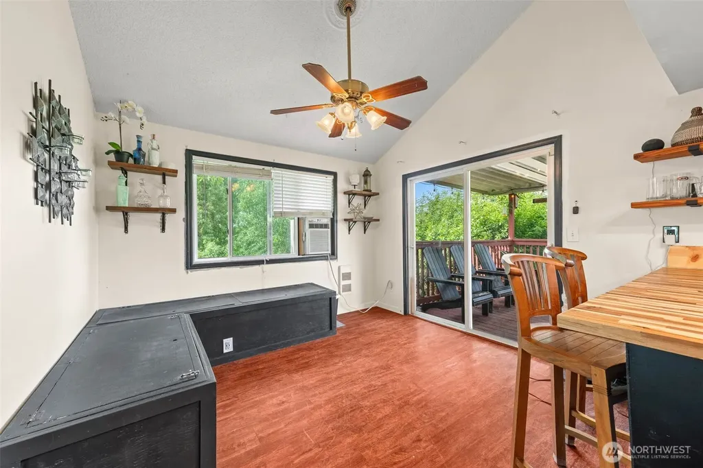 7237 Ridgemont Drive SE Olympia WA 98513
