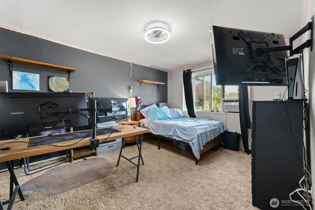 7237 Ridgemont Drive SE Olympia WA 98513