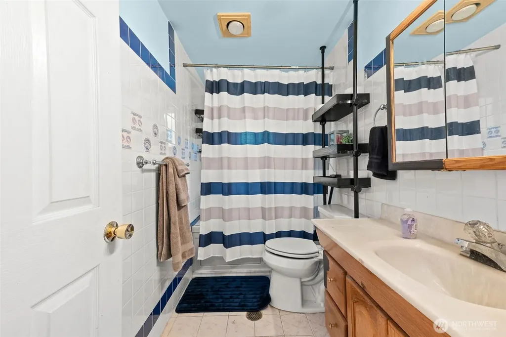 7237 Ridgemont Drive SE Olympia WA 98513