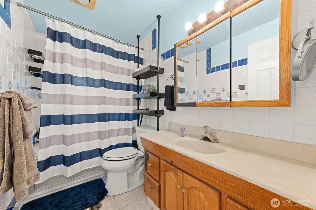 7237 Ridgemont Drive SE Olympia WA 98513