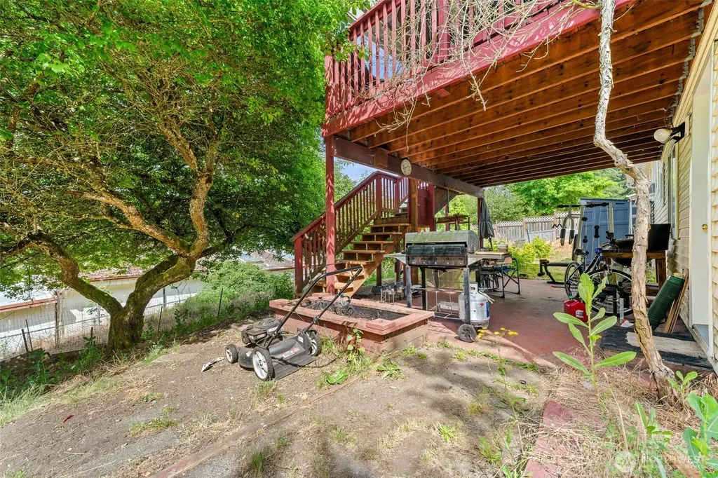 7237 Ridgemont Drive SE Olympia WA 98513