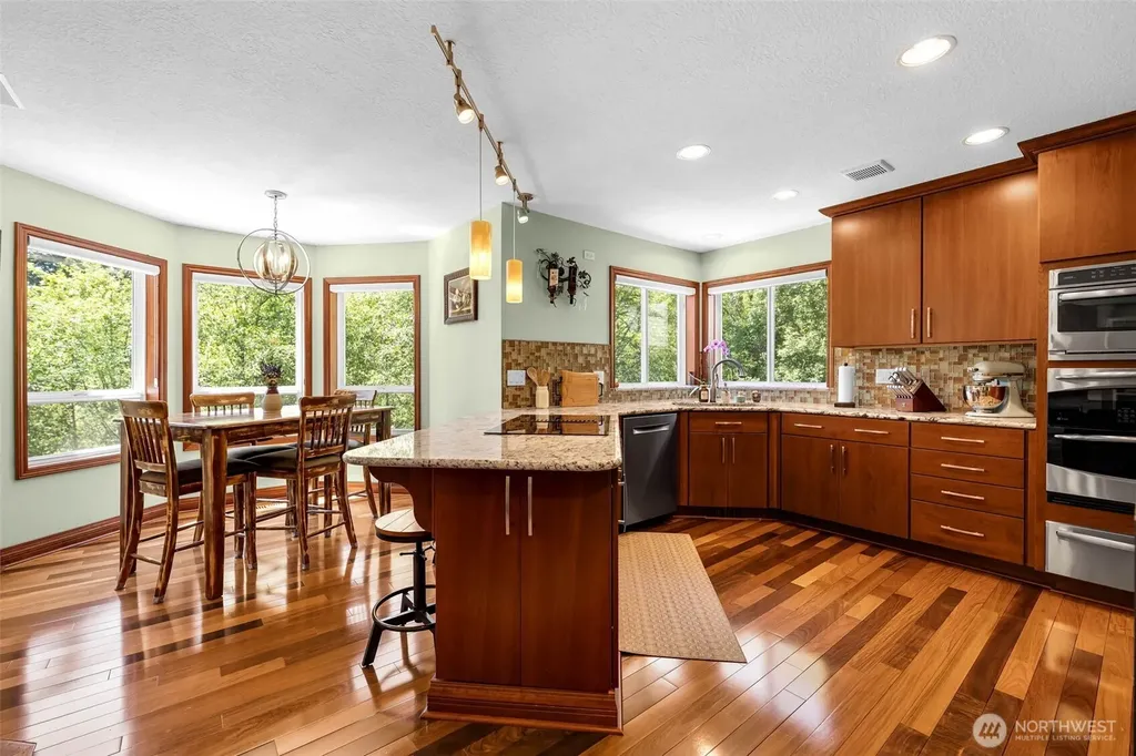 15212 NE Winsor Drive Brush Prairie WA 98606