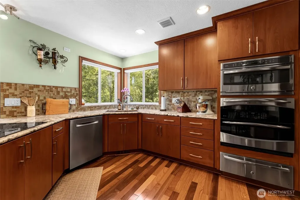 15212 NE Winsor Drive Brush Prairie WA 98606