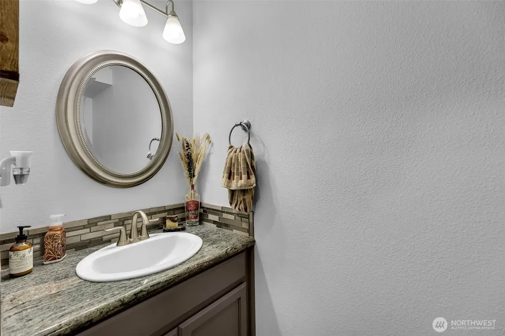 15212 NE Winsor Drive Brush Prairie WA 98606