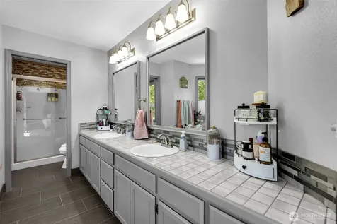 15212 NE Winsor Drive Brush Prairie WA 98606
