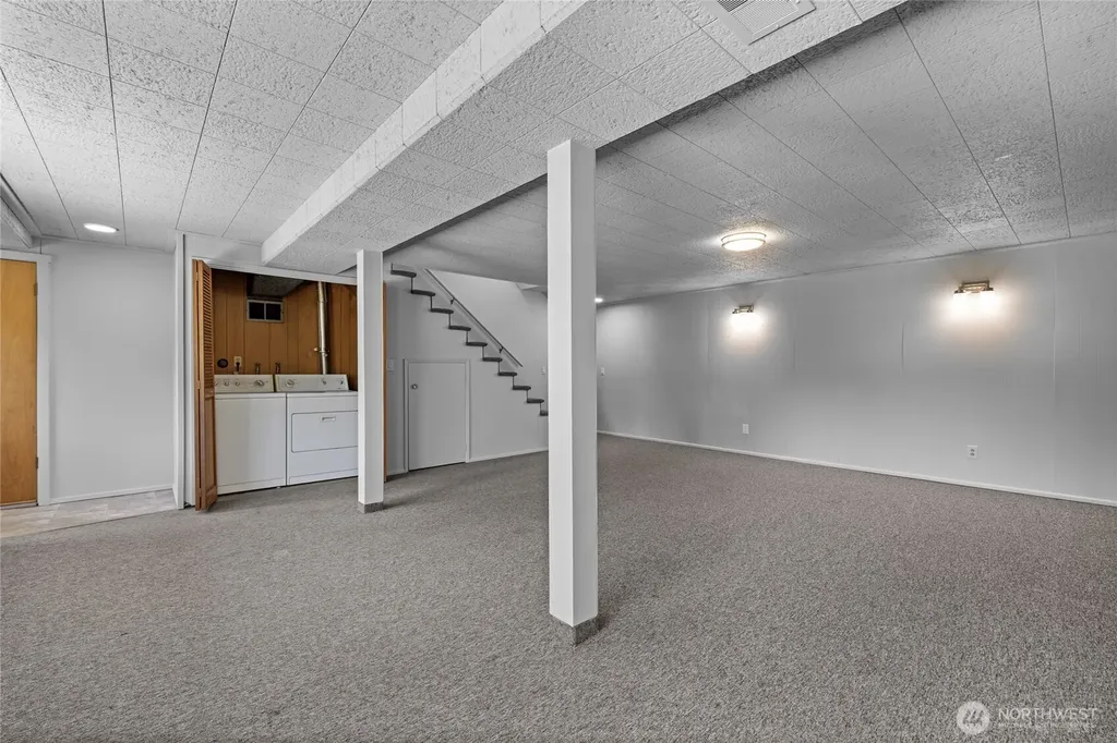 7307 S Alaska Street Tacoma WA 98408