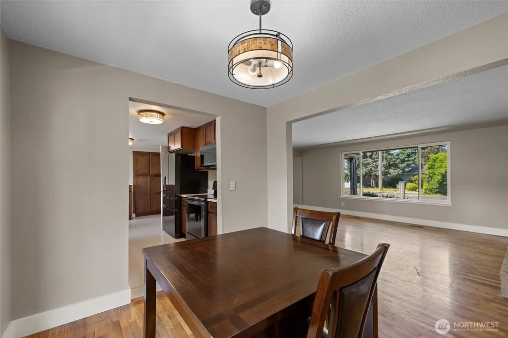 7307 S Alaska Street Tacoma WA 98408