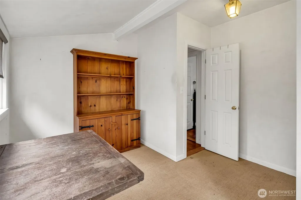 831 NW 52nd Street Seattle WA 98107