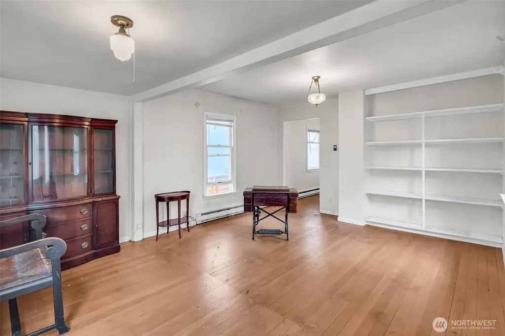 831 NW 52nd Street Seattle WA 98107