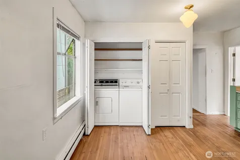 831 NW 52nd Street Seattle WA 98107