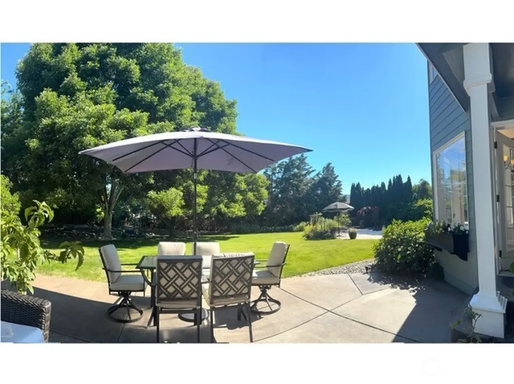 2453 Grand Avenue East Wenatchee WA 98802