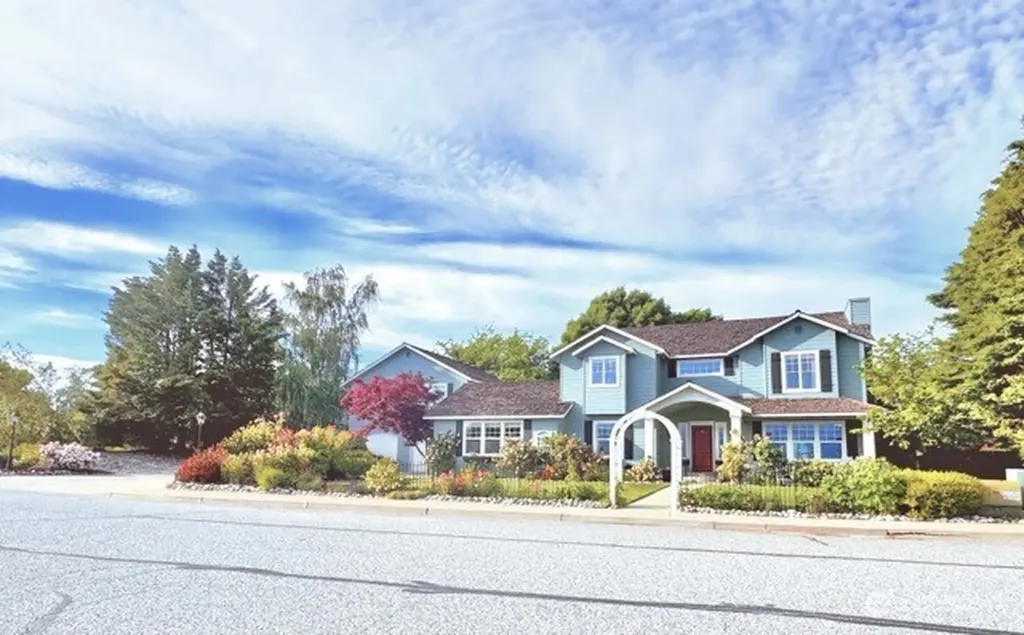 2453 Grand Avenue East Wenatchee WA 98802