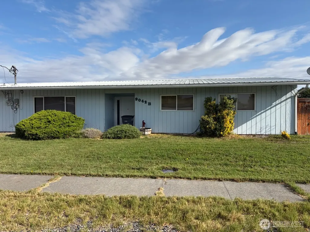 9042 Forrestal Lane Moses Lake WA 98837