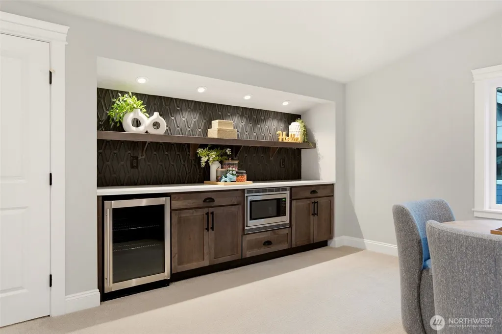 11056 SE 30th Street Bellevue WA 98004