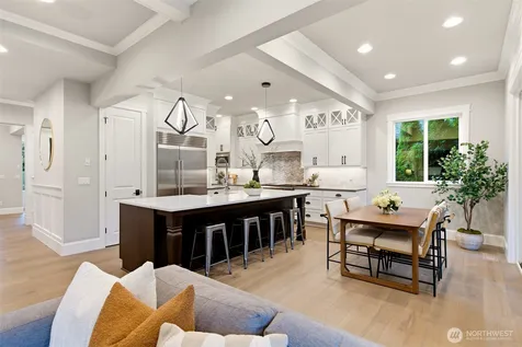 11056 SE 30th Street Bellevue WA 98004