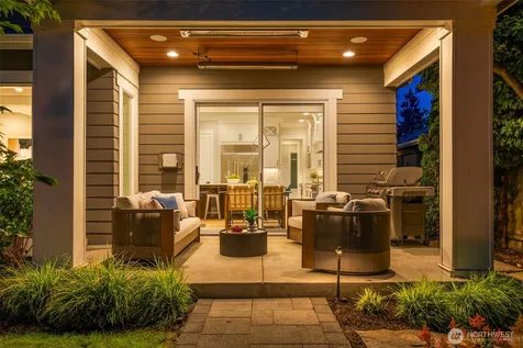 11056 SE 30th Street Bellevue WA 98004