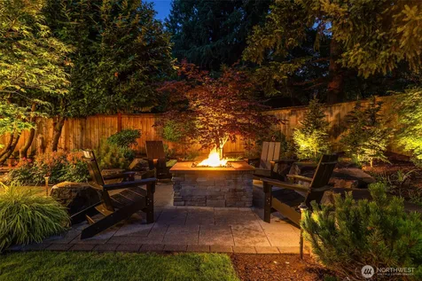 11056 SE 30th Street Bellevue WA 98004