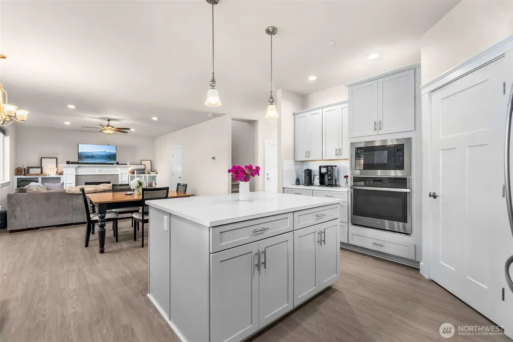 2518 79th Avenue SE Tumwater WA 98501