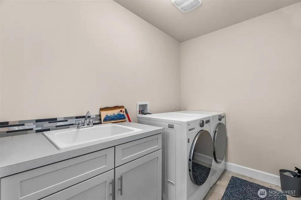 2518 79th Avenue SE Tumwater WA 98501