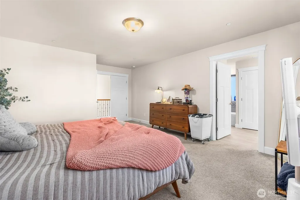 2518 79th Avenue SE Tumwater WA 98501
