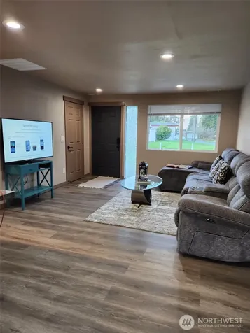 16405 NE 16th Place Bellevue WA 98008