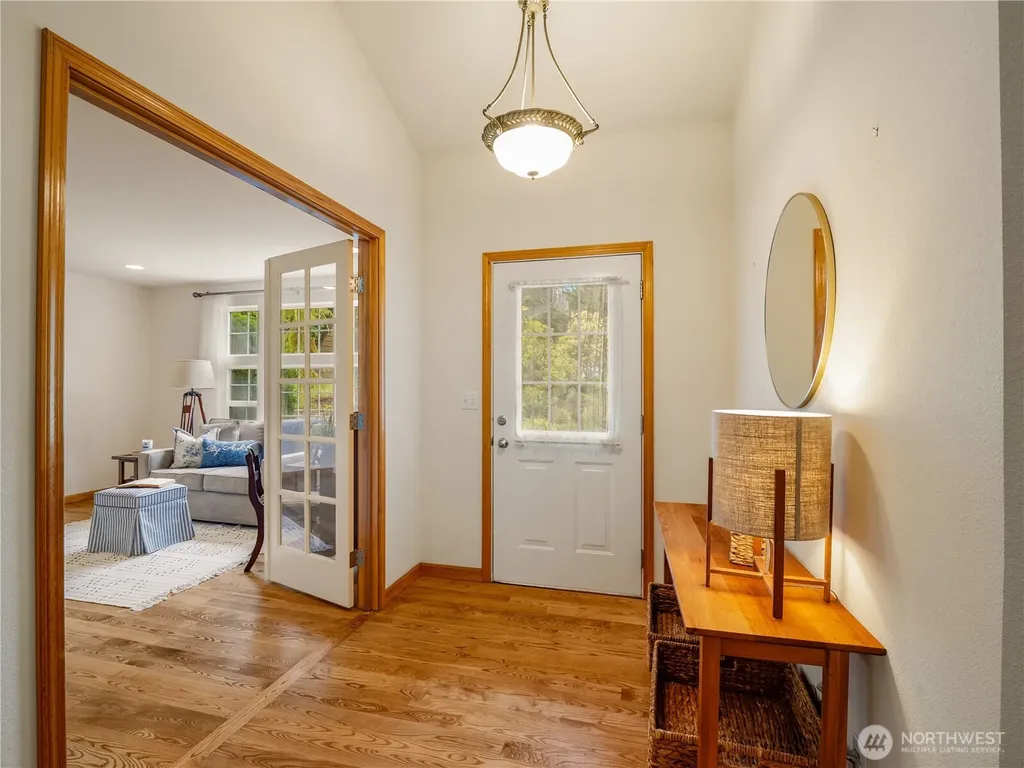 1102 136th St NW Gig Harbor WA 98332