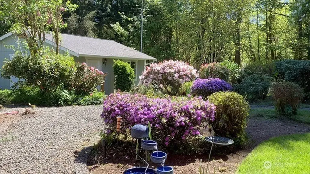 1102 136th St NW Gig Harbor WA 98332