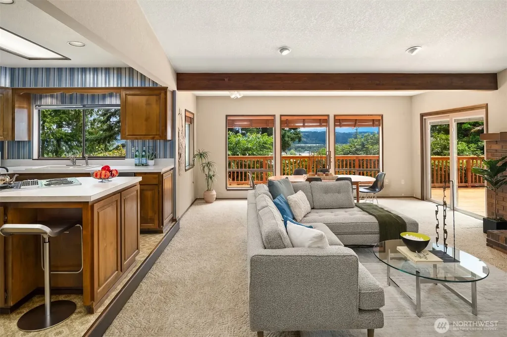 38104 55th Avenue S Auburn WA 98001