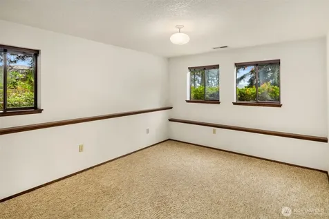 38104 55th Avenue S Auburn WA 98001