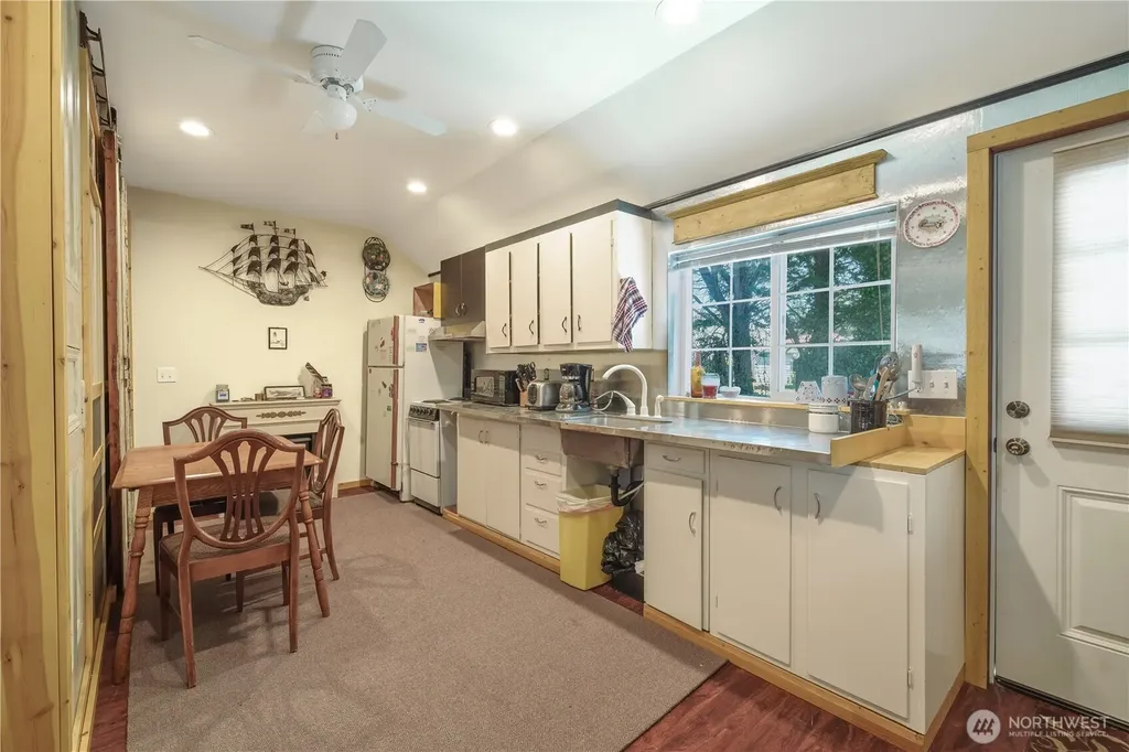 1305 268th Place Ocean Park WA 98640