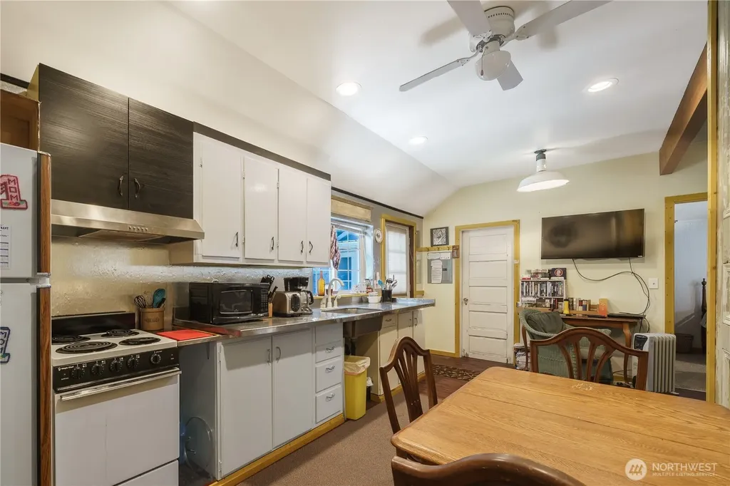 1305 268th Place Ocean Park WA 98640