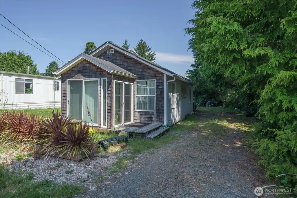 1305 268th Place Ocean Park WA 98640