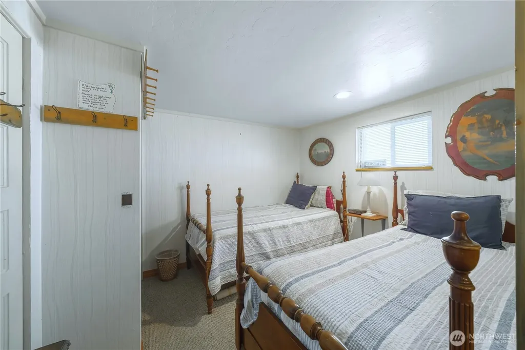 1305 268th Place Ocean Park WA 98640