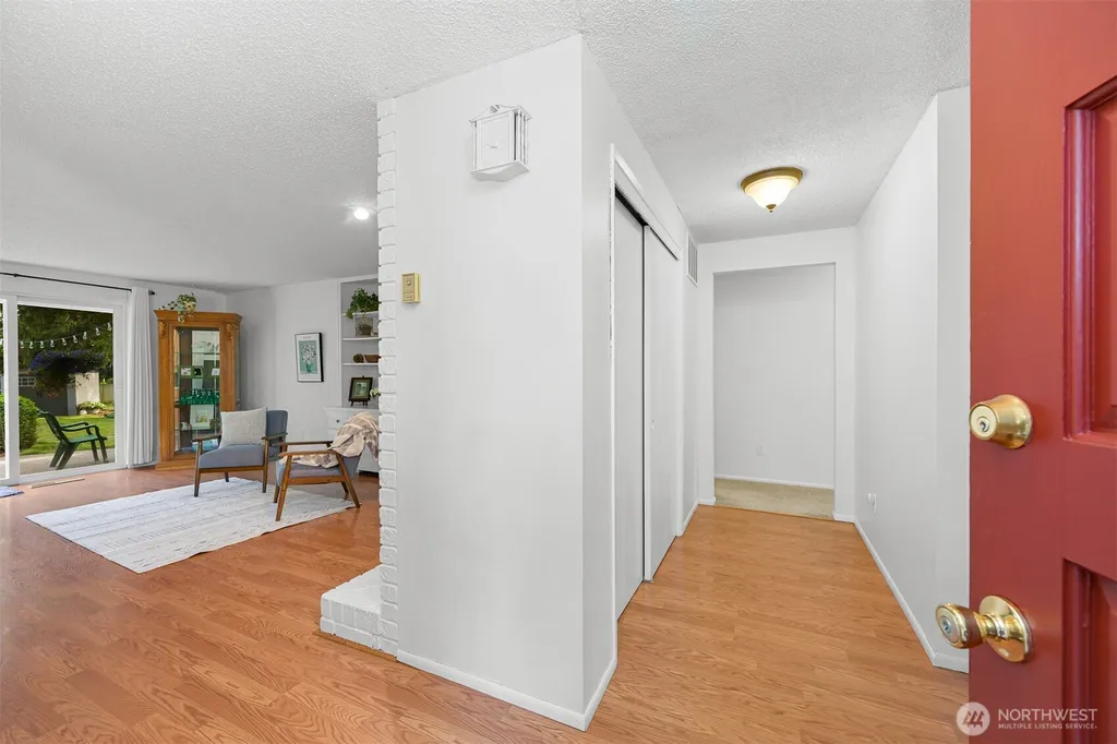 349 S Park Street Lynden WA 98264