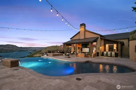 340 Hawks Meadow Road Chelan WA 98816