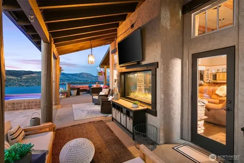 340 Hawks Meadow Road Chelan WA 98816