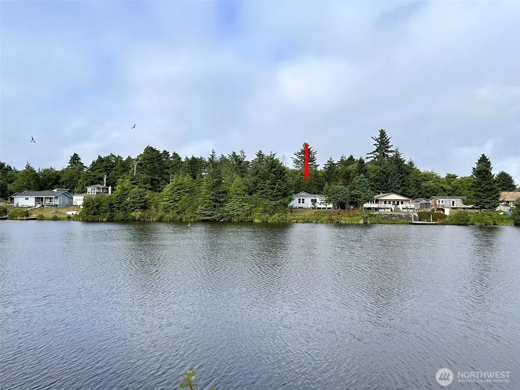 687 Copalis Avenue NE Ocean Shores WA 98569