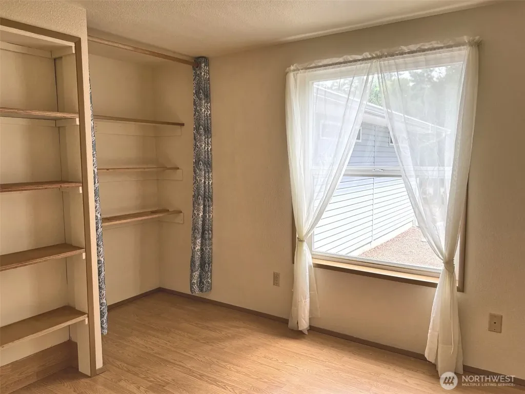 687 Copalis Avenue NE Ocean Shores WA 98569