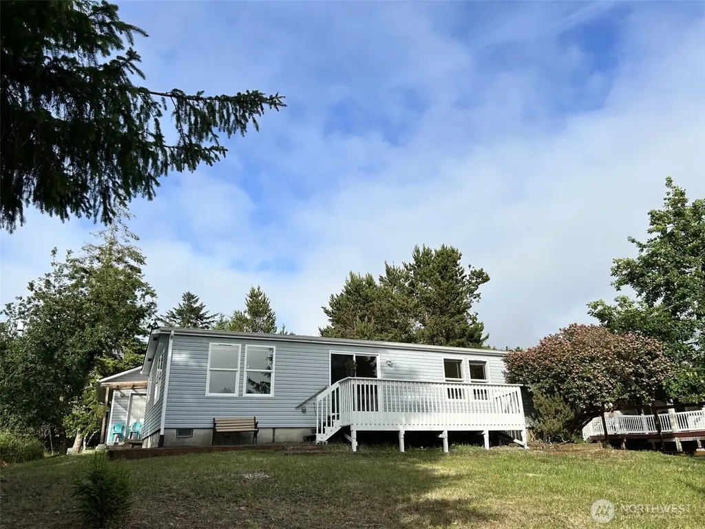 687 Copalis Avenue NE Ocean Shores WA 98569