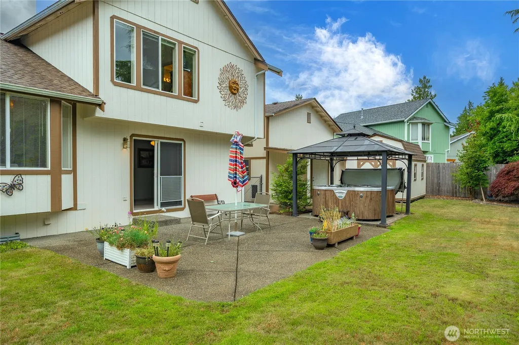 11305 216th Avenue Ct E Bonney Lake WA 98391