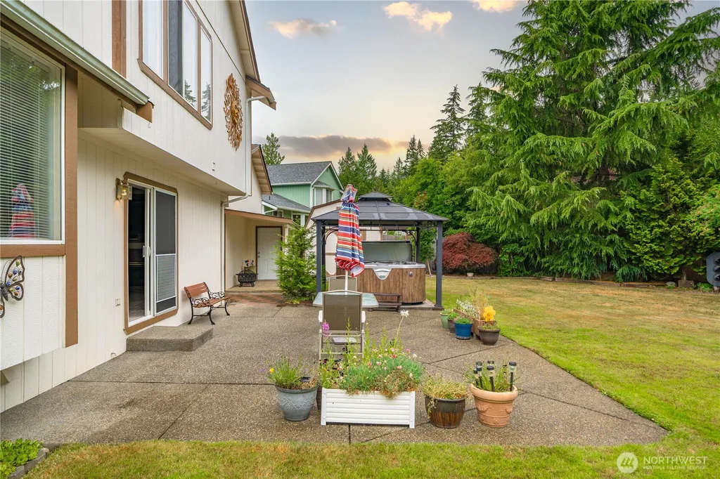 11305 216th Avenue Ct E Bonney Lake WA 98391
