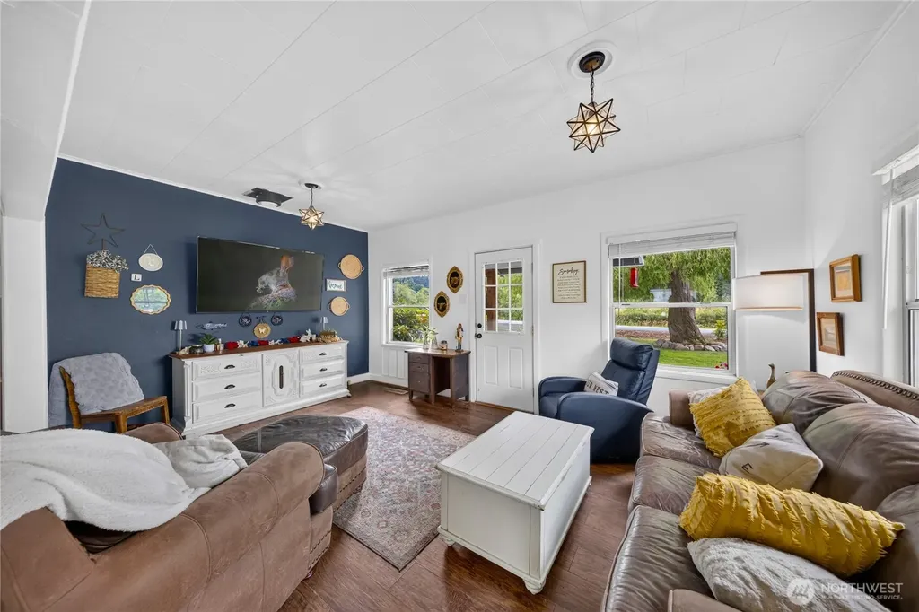 12951 Satterlee Road Anacortes WA 98221