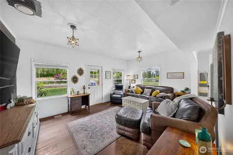 12951 Satterlee Road Anacortes WA 98221