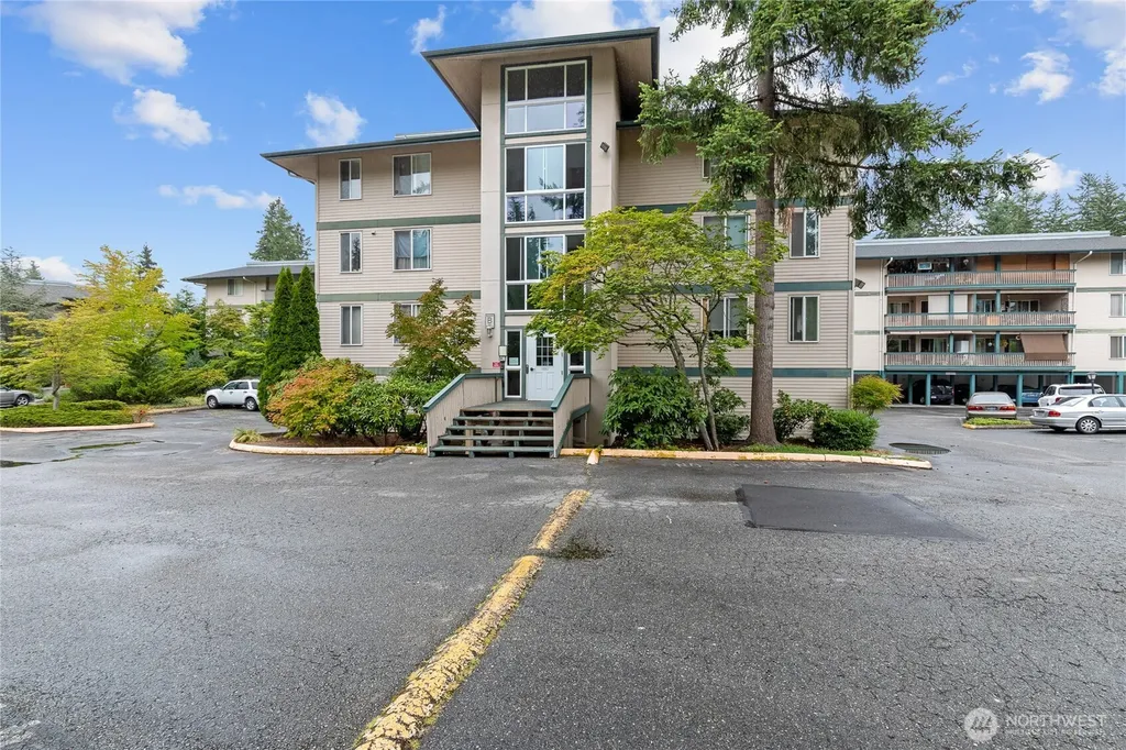 5630 200th Street SW Lynnwood WA 98036