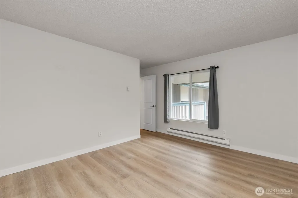 5630 200th Street SW Lynnwood WA 98036