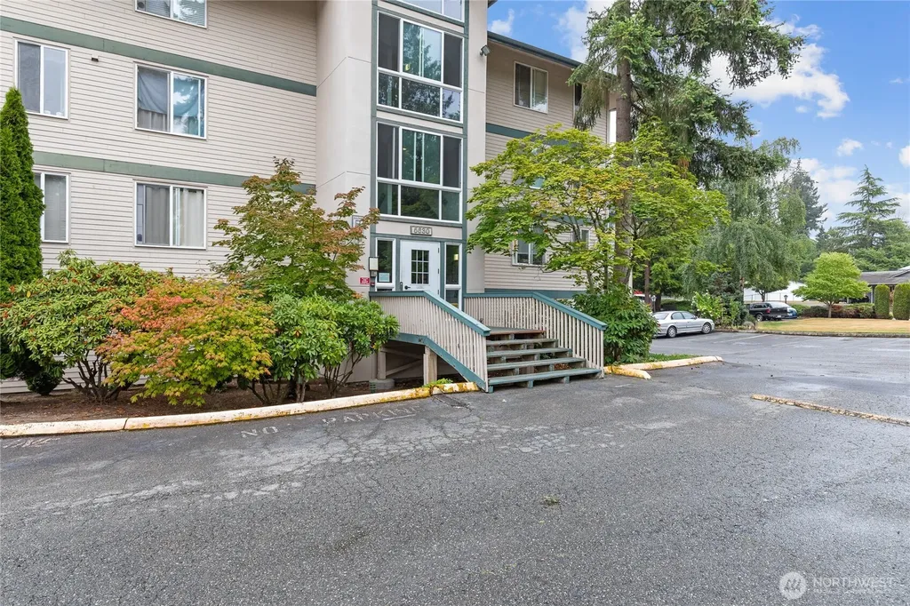 5630 200th Street SW Lynnwood WA 98036