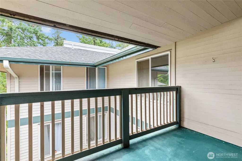 5630 200th Street SW Lynnwood WA 98036