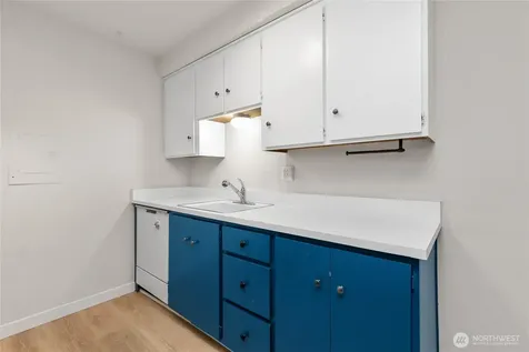 5630 200th Street SW Lynnwood WA 98036